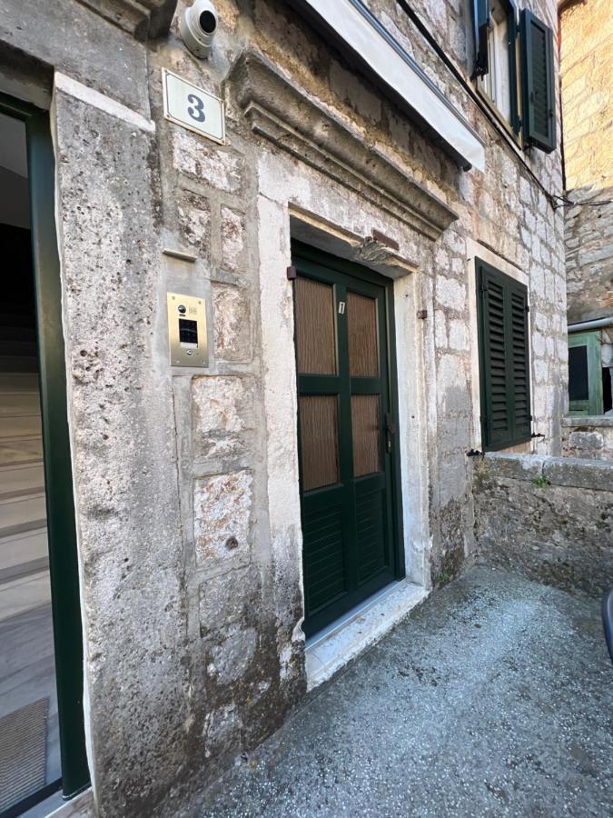 Residence Bella Stari Grad  Eksteriør bilde