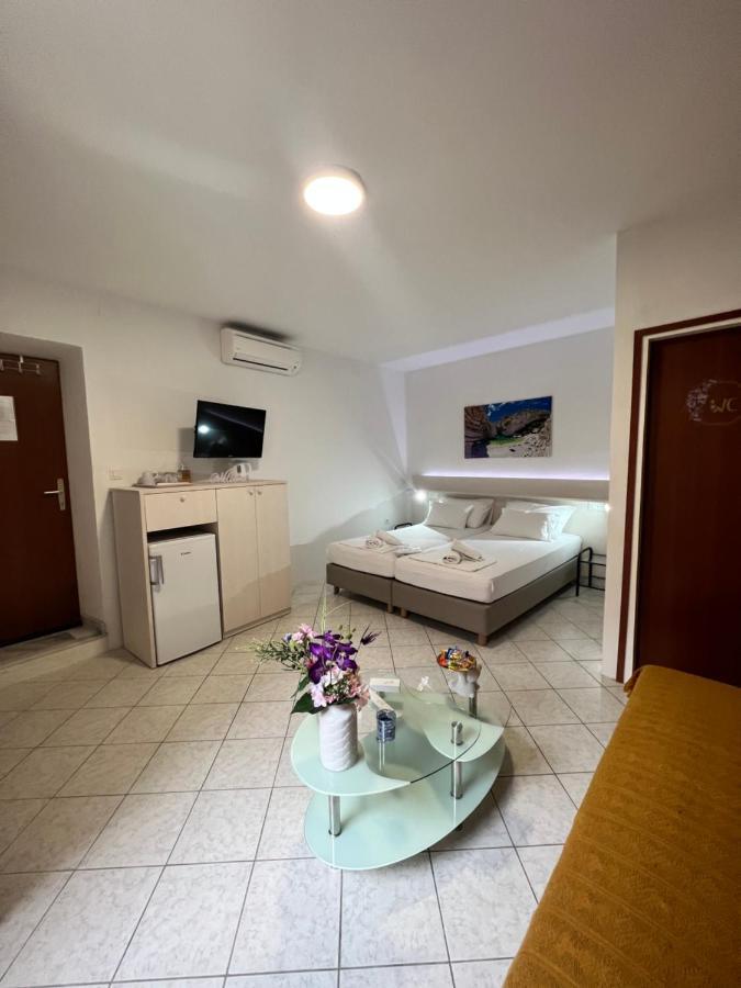 Residence Bella Stari Grad  Eksteriør bilde